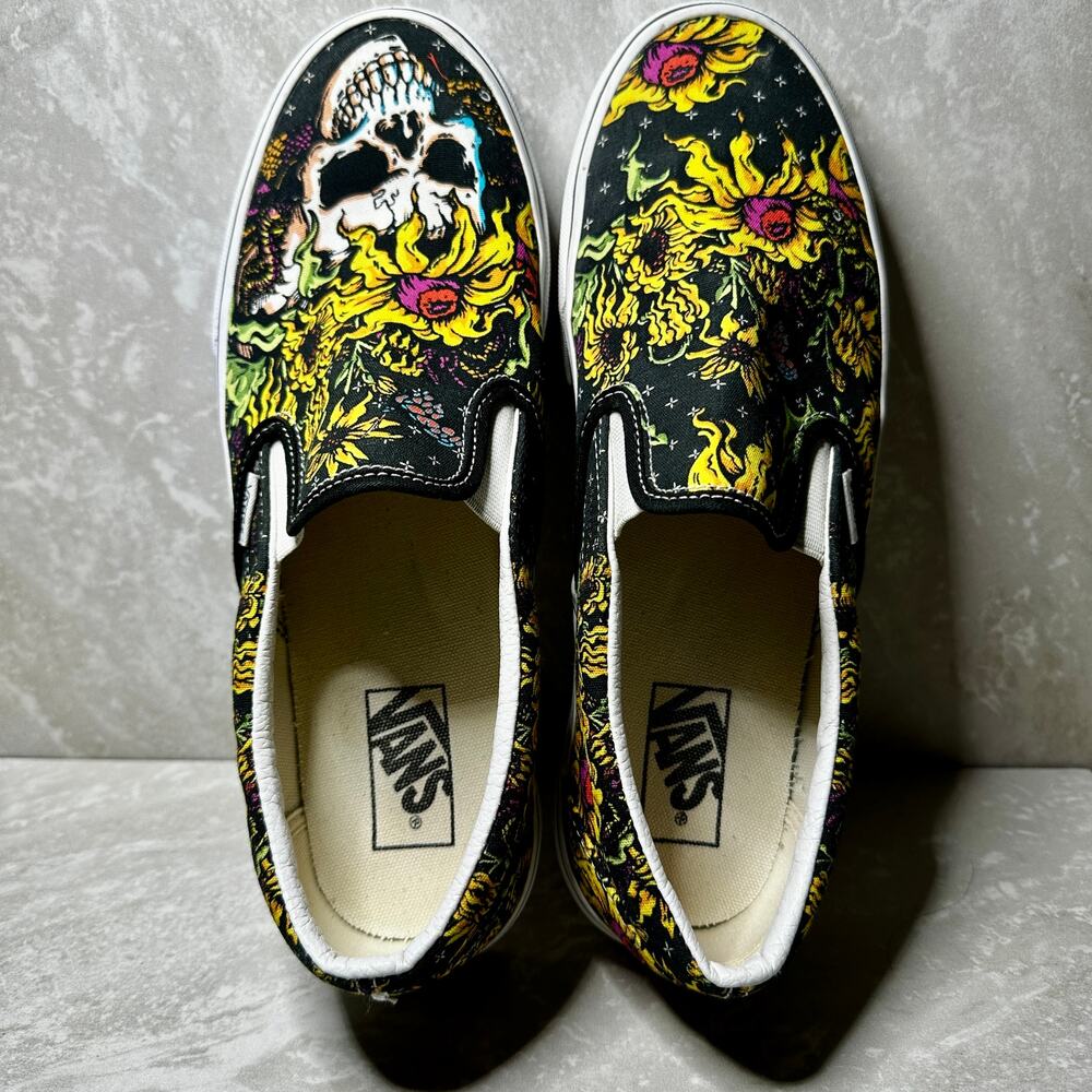 Vans Beauty Skull & Flowers Classic Slip-On Canvas Sneakers Unisex - Picture 4 of 14